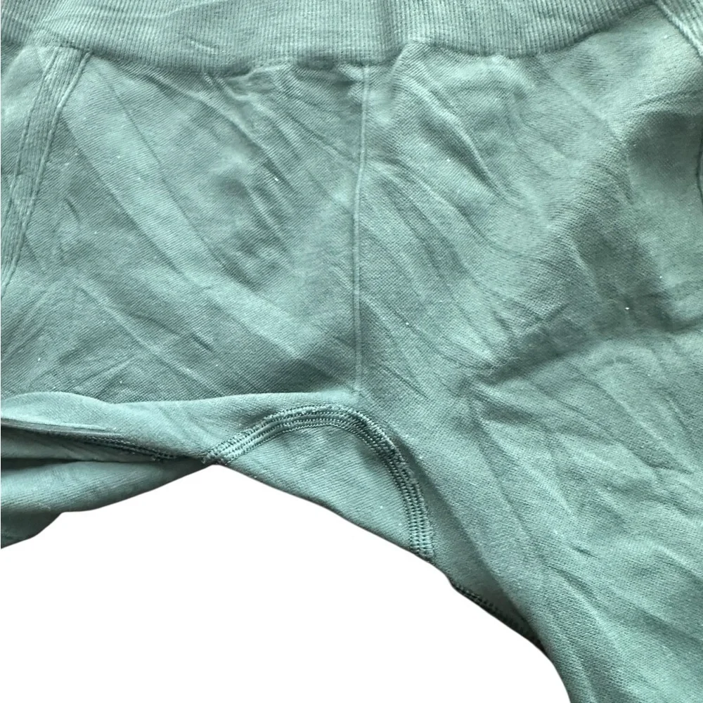 LULULEMON Forest Deep Dark Green Flow and Go Crop Leggings Sz 2 17” A223